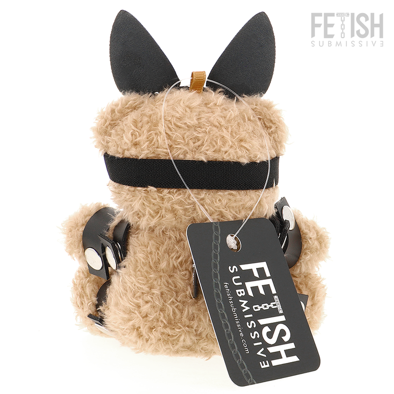 Mishka – L’Ours en Peluche au Style Audacieux